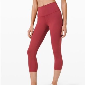 Lululemon Wunder Under Crop 21" size 4
